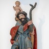 S. Kristoffer med Jesusbarnet på skulderen, idet han støtter sig til sin stav.
